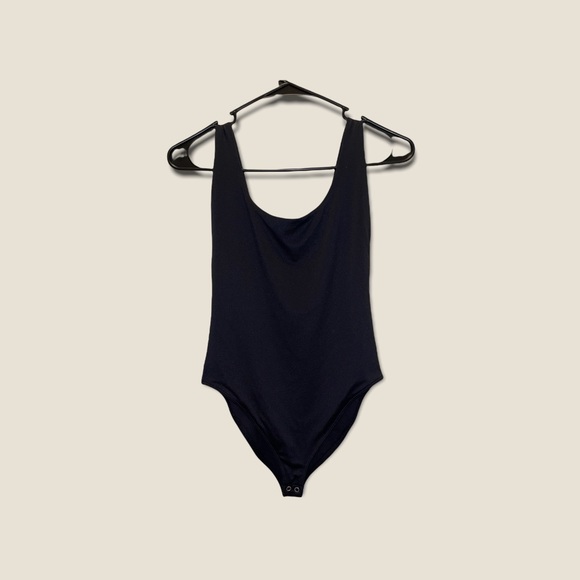 Forever 21 Tops - Women’s Forever 21 Bodysuit